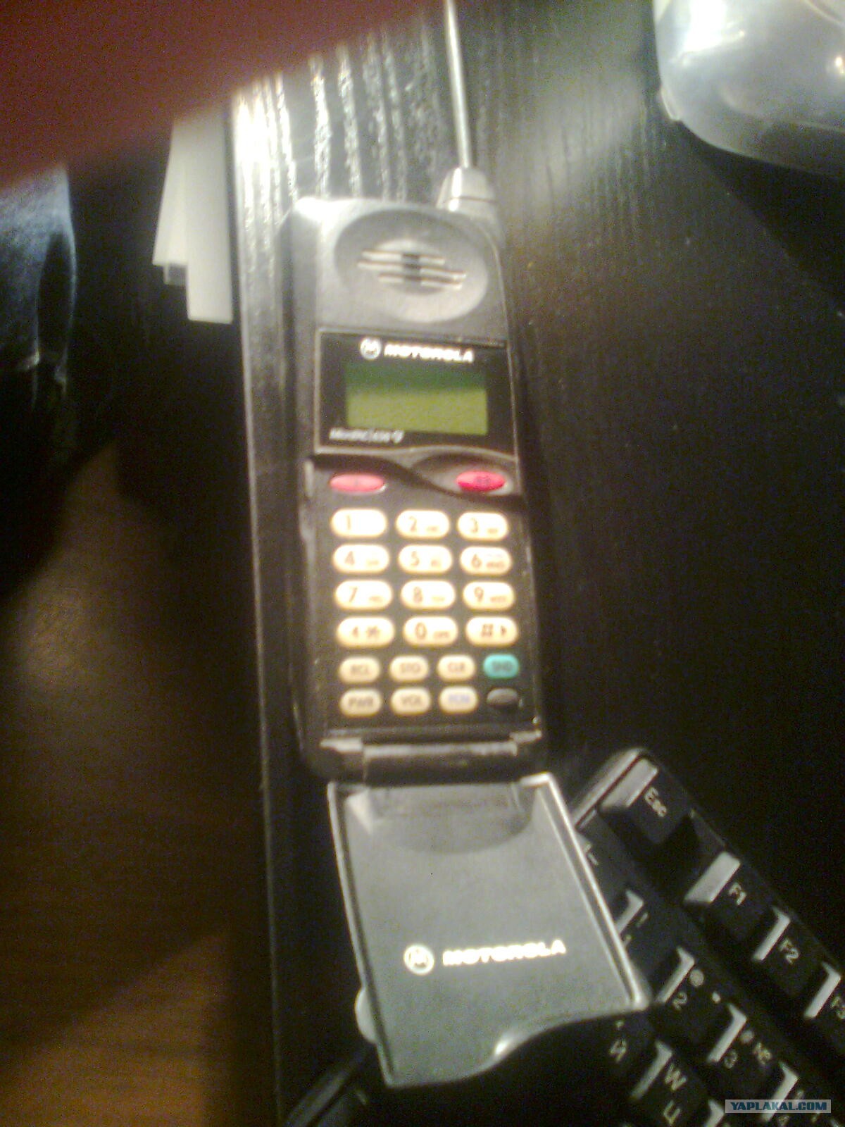 Nokia 8210-8310-8810-8850-8910-8910i - ЯПлакалъ