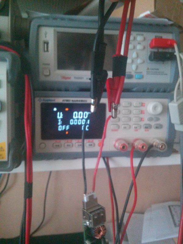 «Дешевые амперы»: сравнительный тест копеечных USB-зарядников