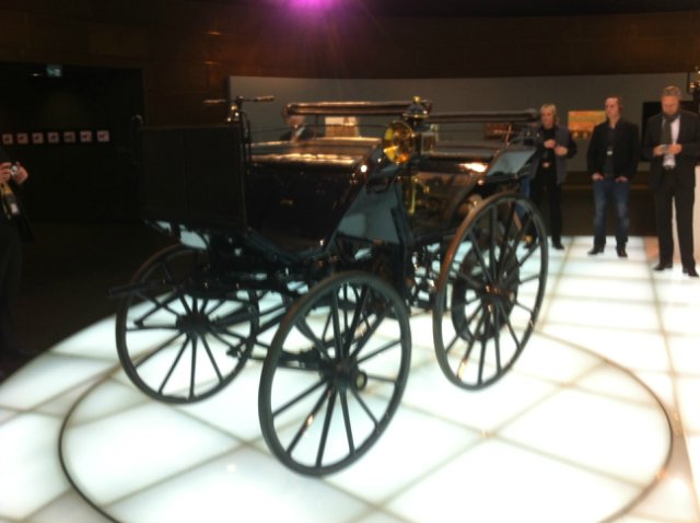 Фотоотчет. Германия. Музей Mercedes-Benz