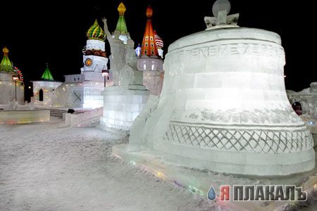 На Севере отстроили ледяную Москву