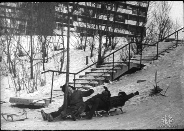Как я был сбит холодильником