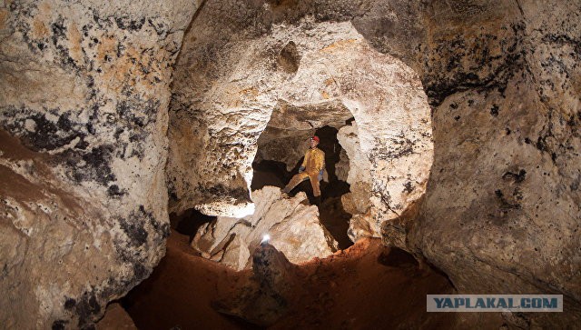 Пещера длиной более 1 км найдена в Крыму при строительстве трассы "Таврида"