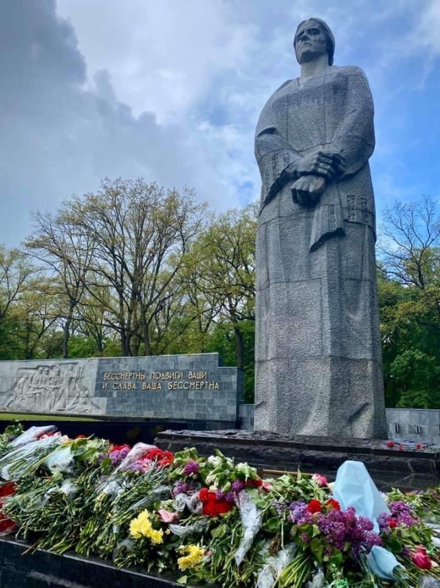 Просто одно фото