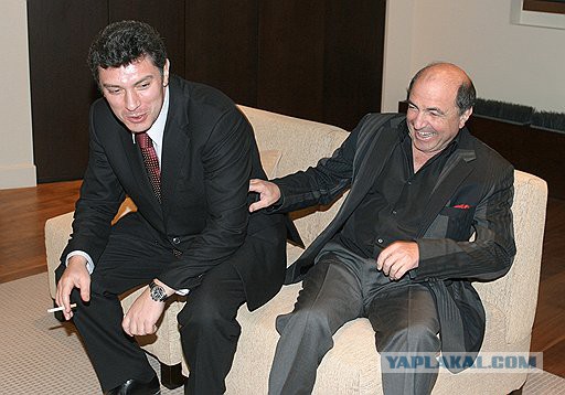 Михаила Касьянова облили зеленкой