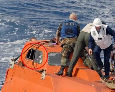 Жил отважный капитан, захват сомалийскими пиратами американского контейнеровоза «Маерск Алабама», в апреле 2009 года