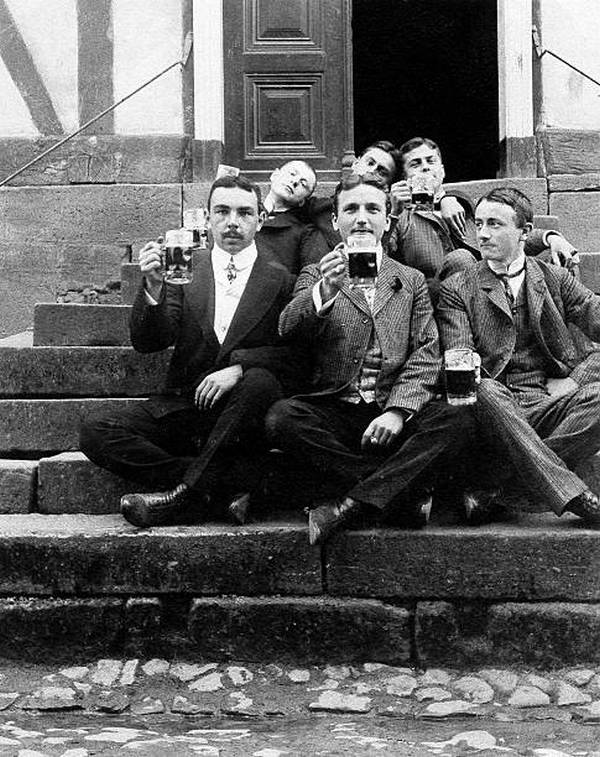Редкие фотографии с более чем 100 летней историей