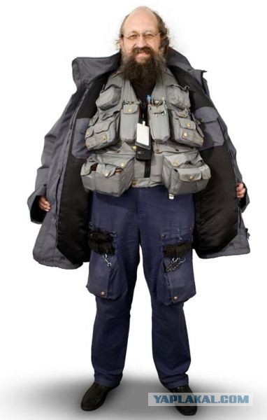 Маразм крепчал...