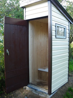 Психанул. Дачный сортир «king size»