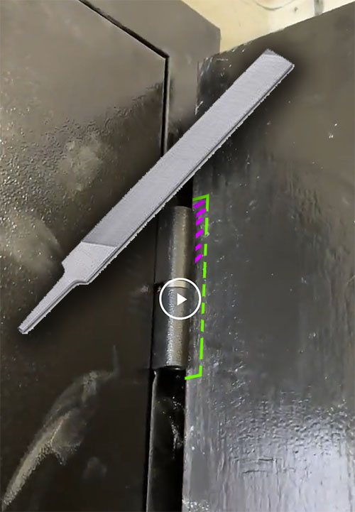 Новая соседская дверь