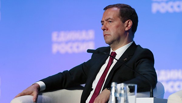 Медведев: Налог на роскошь не должен превратиться в борьбу с богатыми