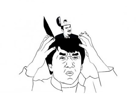 Голый мужик со шприцем в пенисе напал на автомобиль и откусил его пассажирке нос