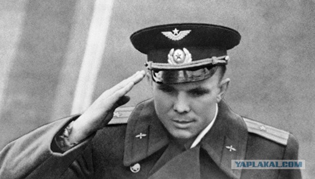 С Днём космонавтики. И творите добро!