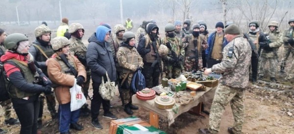 Украинского солдата Артема Рябчука, расстрелявшего людей, задержали