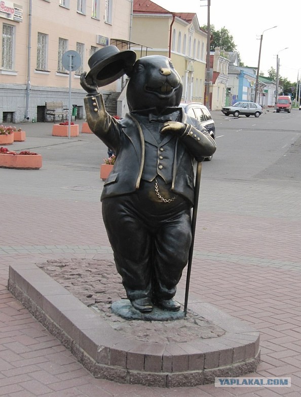 10 самых веселых памятников в России