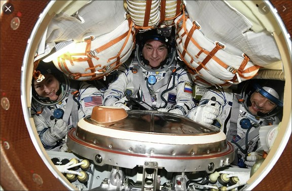 Второй пилотируемый полет на корабле Crew Dragon компании SpaceX на МКС должен состояться сегодня. Трансляция
