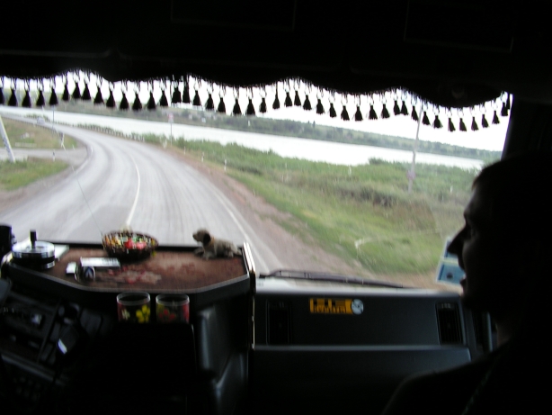 Путешествие вдвоем на одном мопеде на море. 40фото