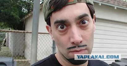 Меркель сфотографировалась с одним из обвиняемых в терактах в Брюсселе