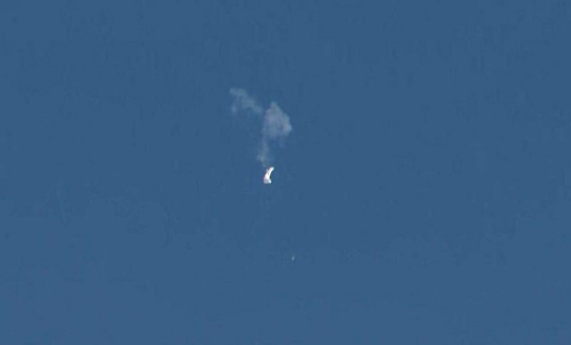 Американские военные несколько дней отслеживают возможно китайский разведывательный воздушный шар над северной частью США