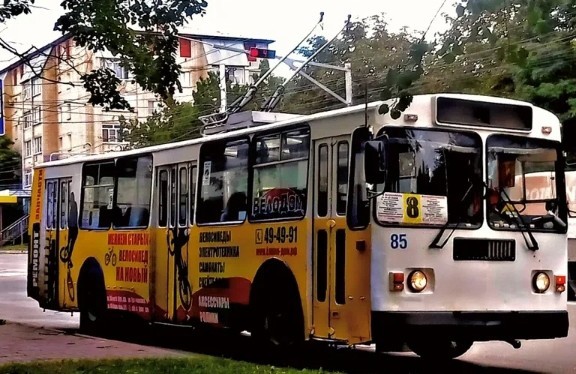 В Нижнем Новгороде представили первый белорусско-российский электробус «МиНиН», он же «апельсин»