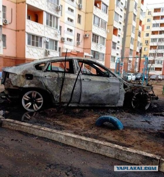 Парковка на газоне