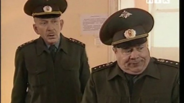 Военный оркестр, на то он и военный.