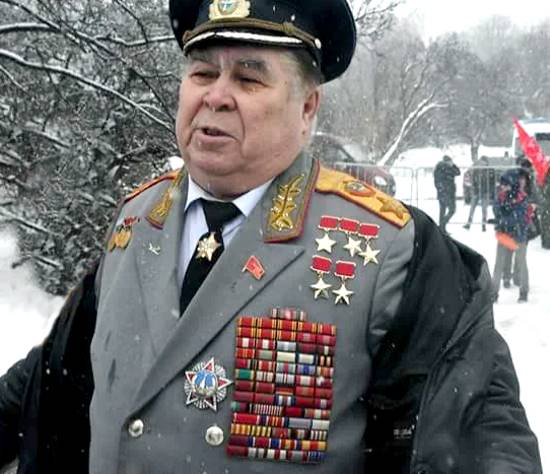 Познер заявил, что не понимает смысла военного парада в День Победы
