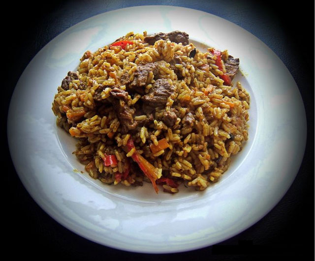 Пятничные посиделки на теплотрассе ©