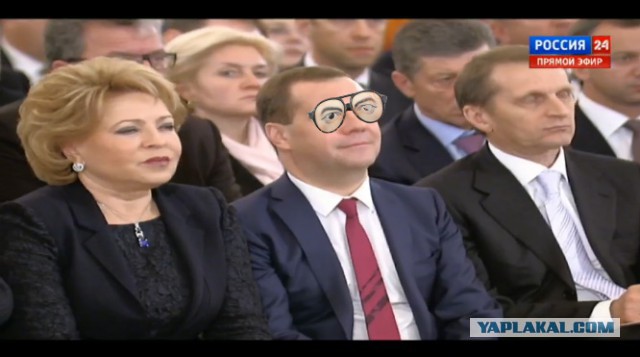 Дмитрий Медведев заснул на выступлении Путина