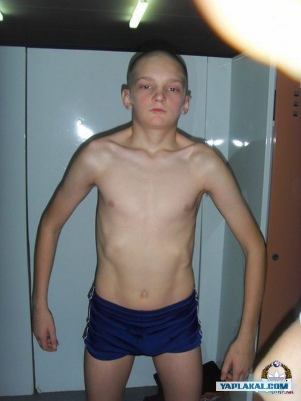 Быдло избило двух молодых людей