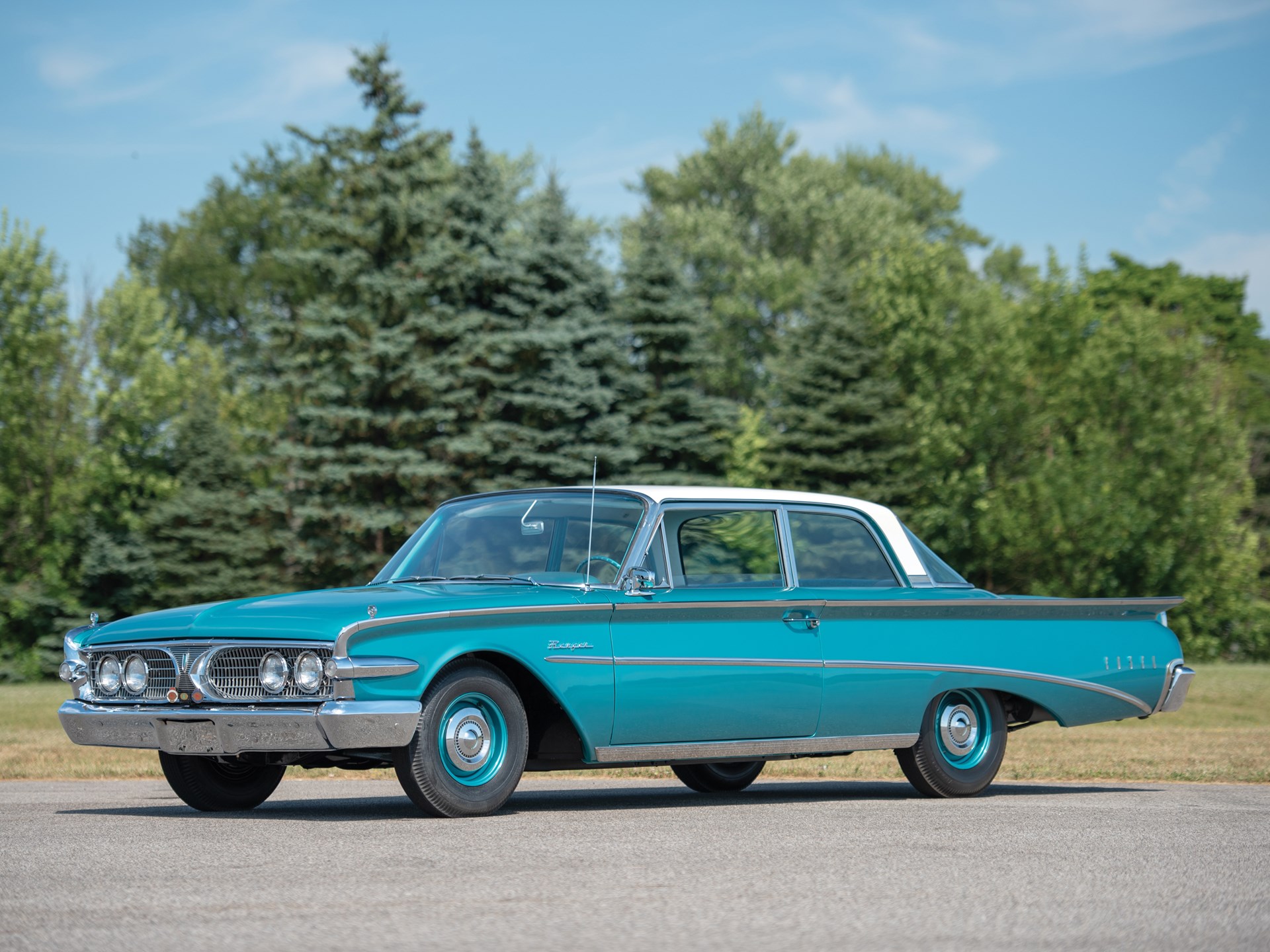 Ford Galaxy Sunliner 1960