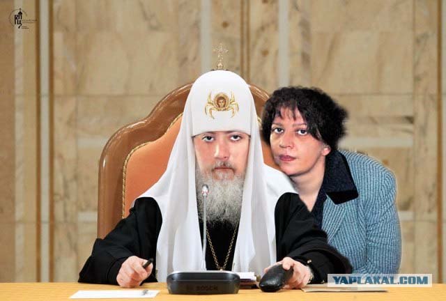 Тёма жжабит Патриарха (Пририсуй патриарху усы )