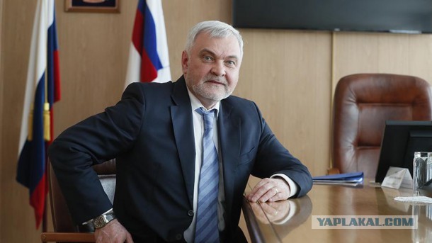 Депутат из Коми обвинил губернатора региона в угрозах «урыть ***»