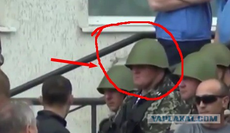 Драка у российского консульства в Одессе.
