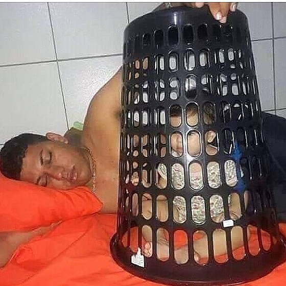Опять картинок