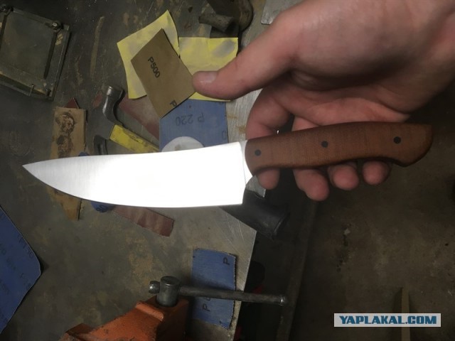 Несколько одинаковых ножей