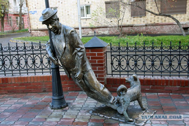 Необычные статуи мира