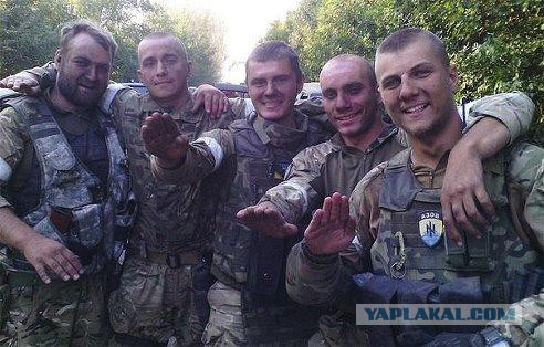 Мужчину избили в Севастополе за символику «Азова» на велосипеде