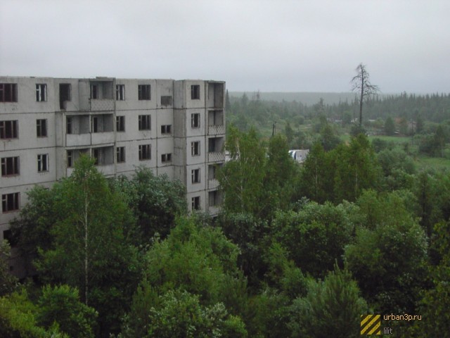 Последний житель брошенного городка в Сибири