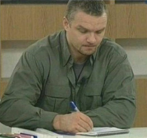 Мужчина ничего не должен, но всё равно должен