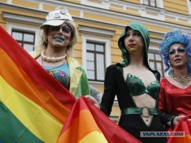 На Украине предложили официально регистрировать однополые «партнерства» военных