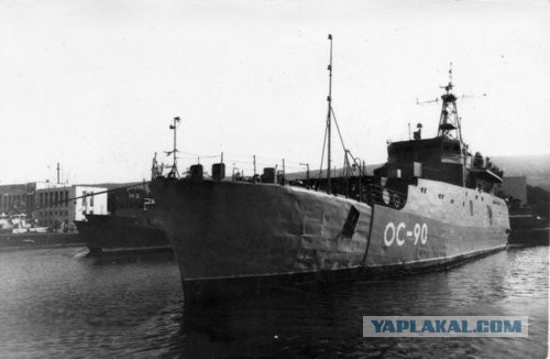 Угнать авианосец