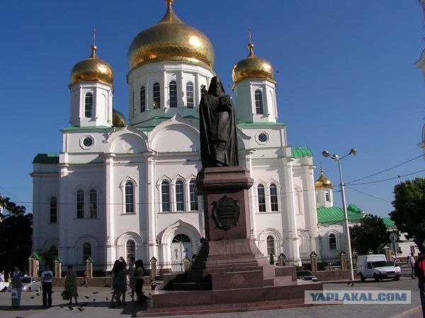 Памятники и здания. Двойники.