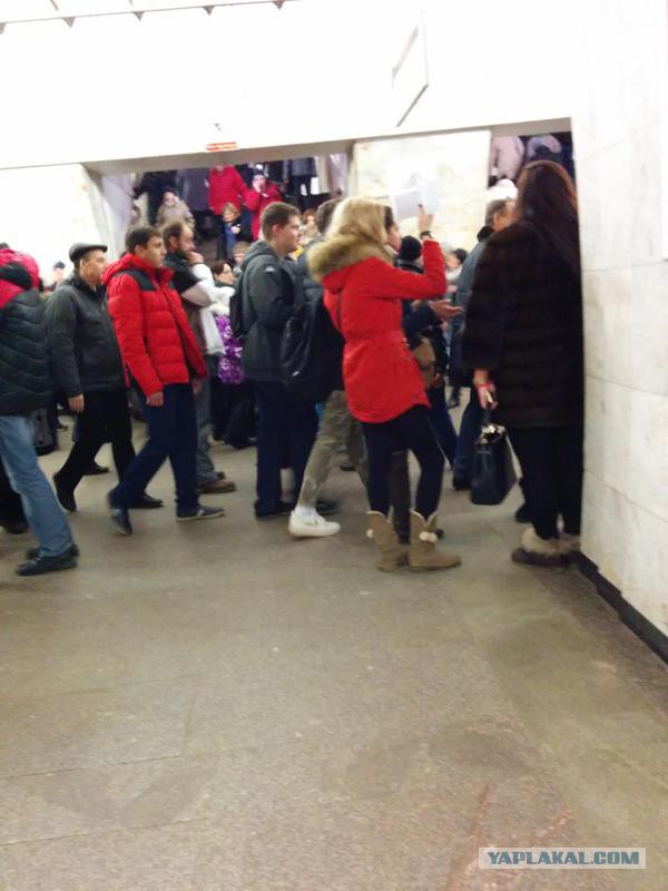 Активисты Антимайдан напали на оппозицию в Москве