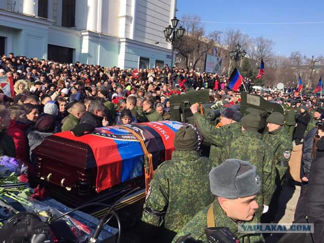 Командир "Сомали" Гиви погиб при покушении в ДНР
