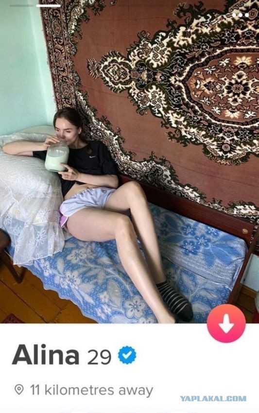 Эх, плюнуть бы на всё и уехать к Алине в деревню