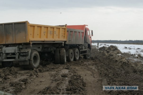 Дороги России:  автозимник.