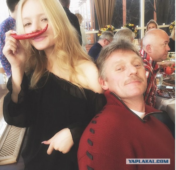 Полет Кремля...