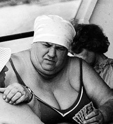 Жирные американцы и их улыбки, а также Черный расизм в штатах и Эту страну погубит коррупция