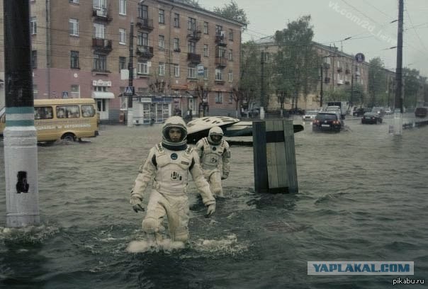 На Марсе нашли жизнь. Учёные из NASA с помощью марсохода обнаружили следы древних микробов