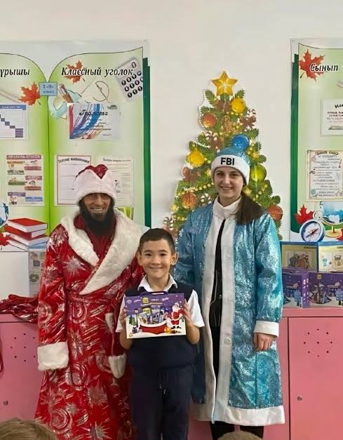 Вместо Деда Мороза — ваххабит!